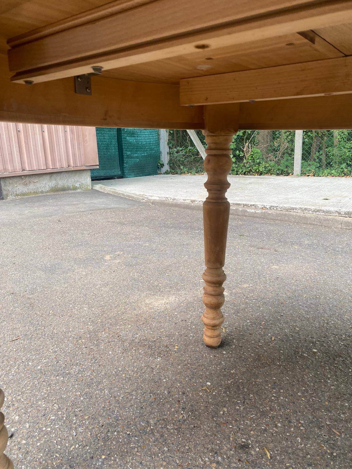 Round extendable dining table stripped in solid cherry wood France 1950