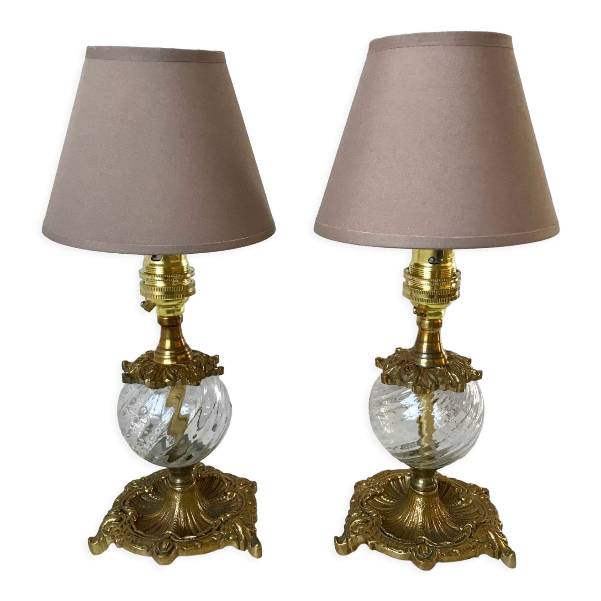 Pair of table lamps in bronze and glass early twentieth century
