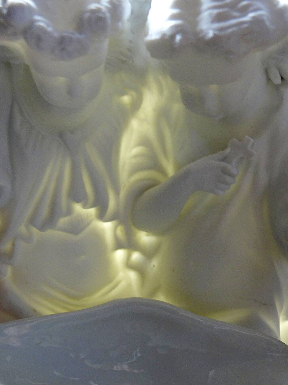 Porcelain biscuit holy water font with 2 angels, antique 1900-1930, Germany.