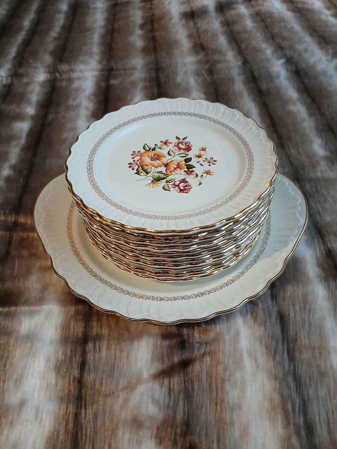 12 antique dessert plates "Capri"