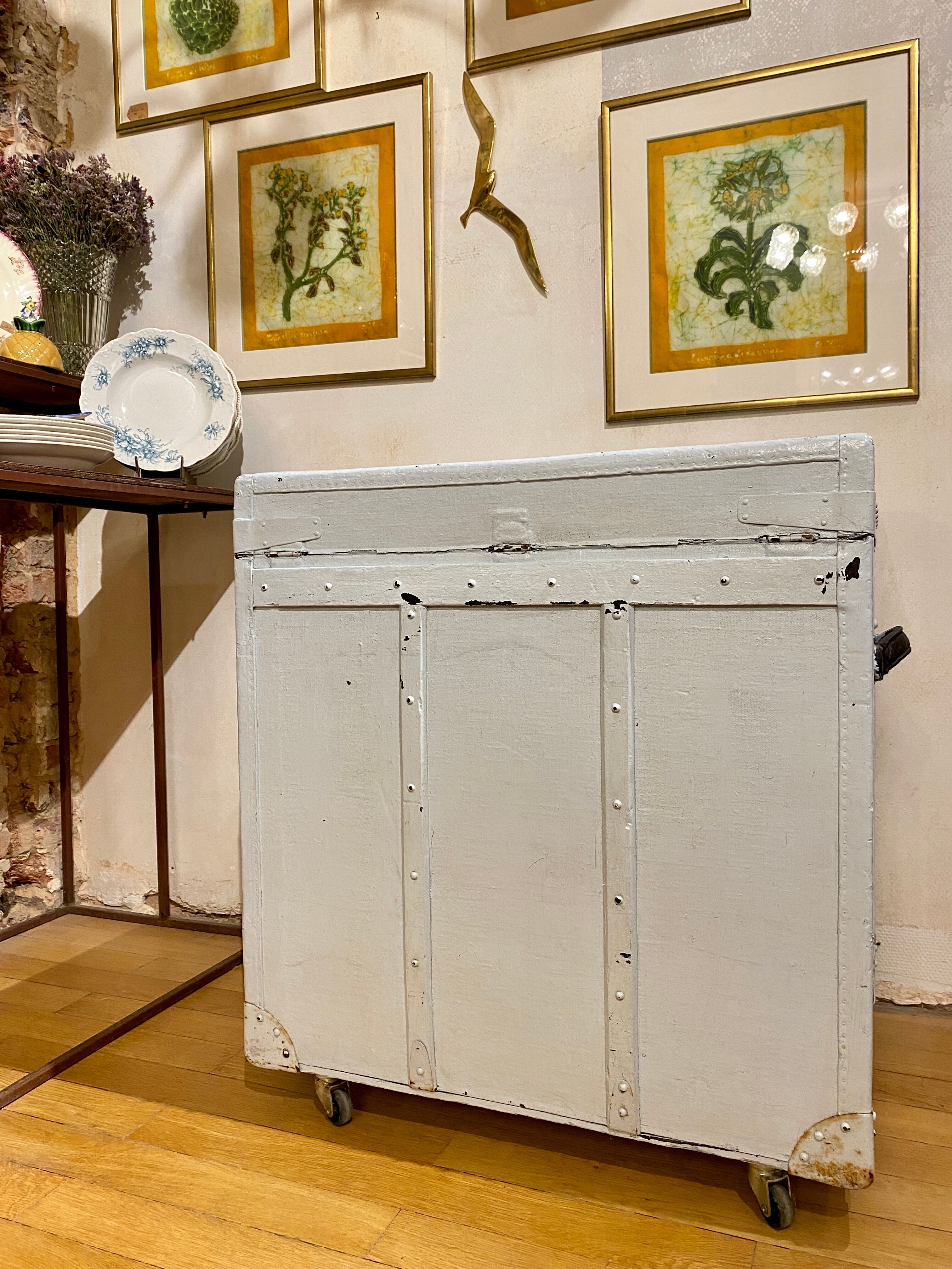 P. Coessens storage trunk