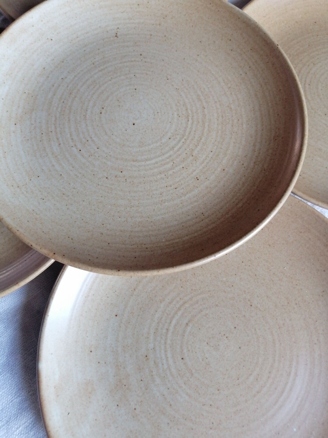 Stoneware plates