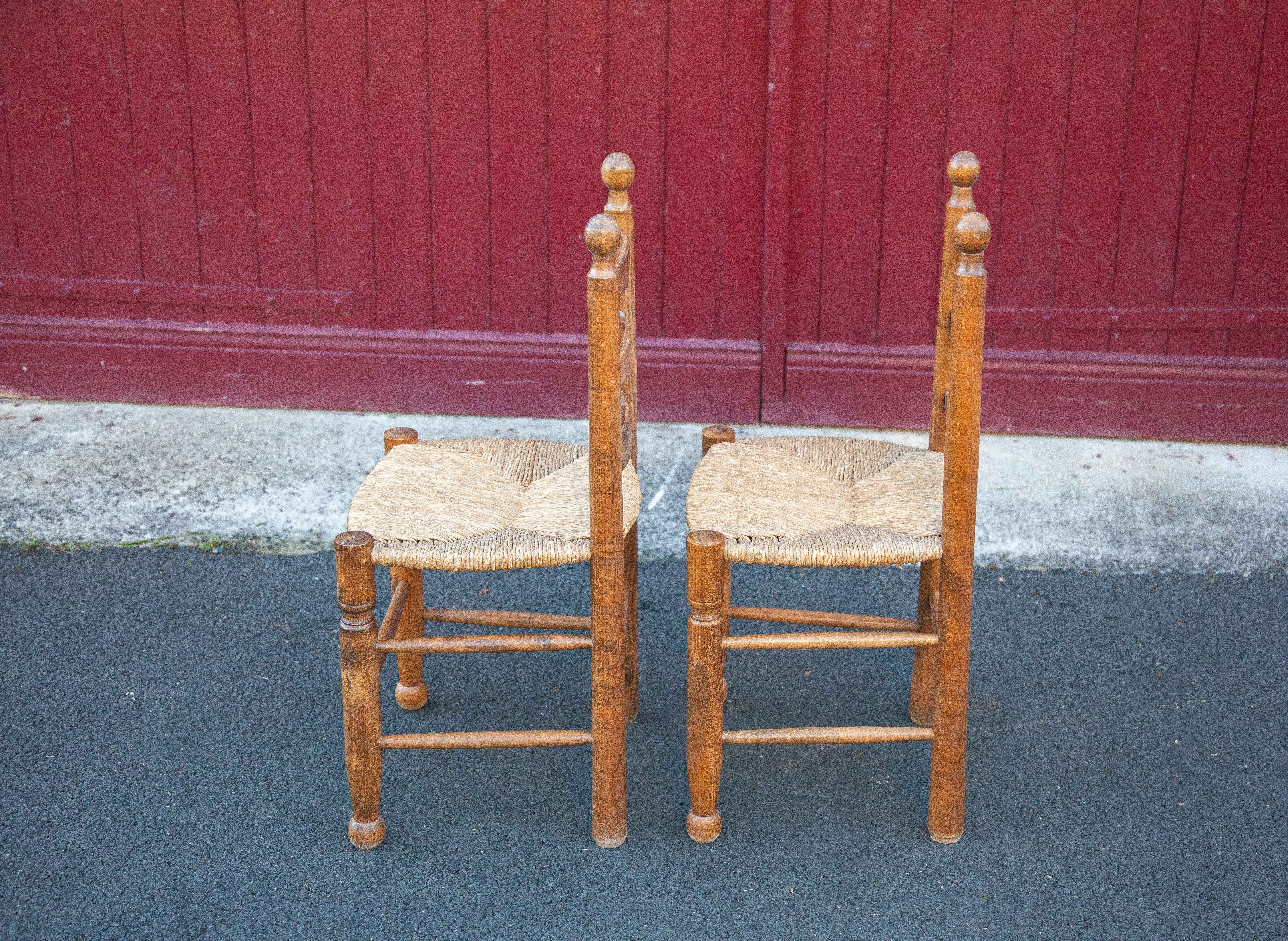 Banquette et tabouret en bois et paille pour poupée