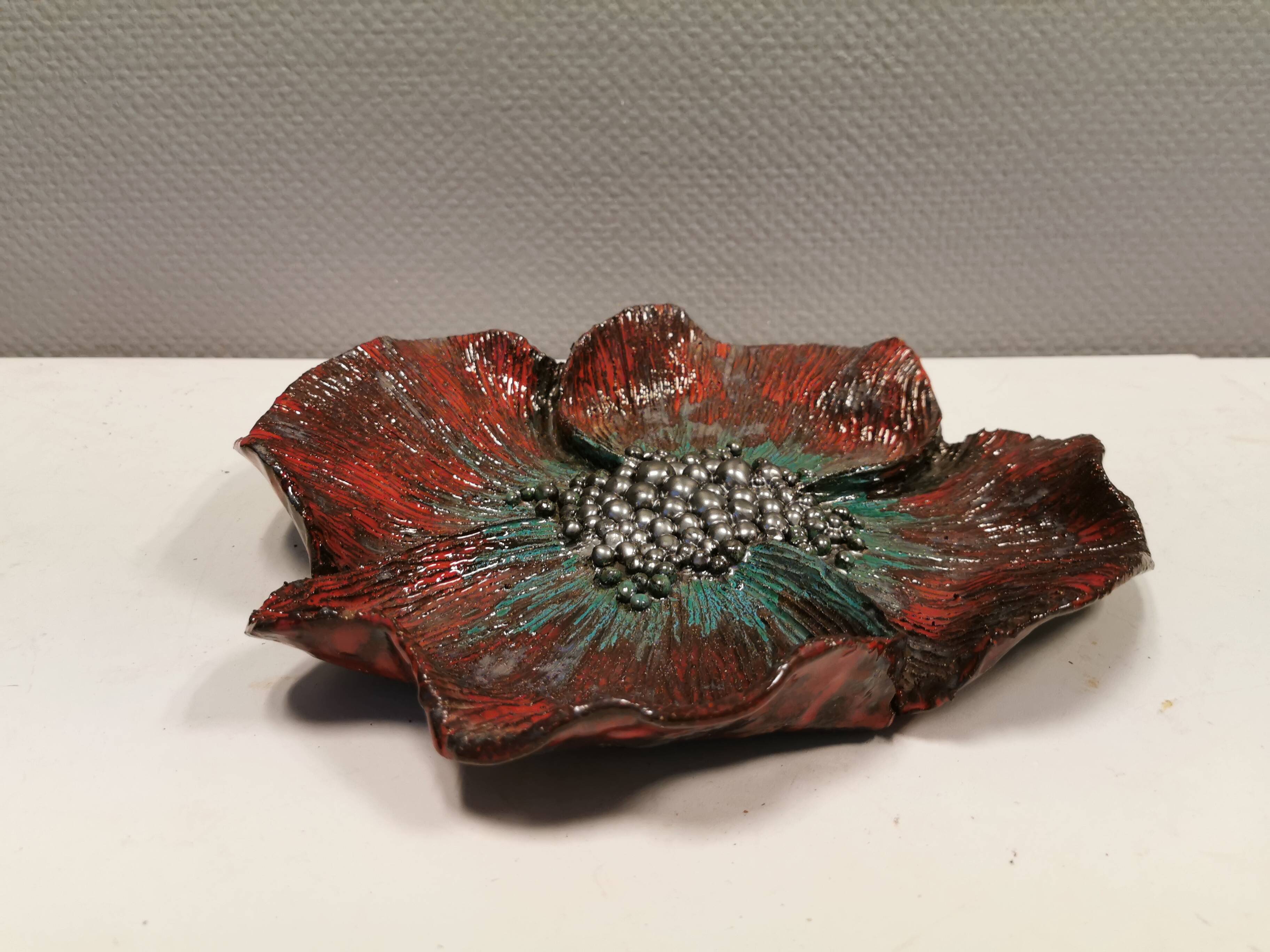 Earthenware dish, in beautiful partial glaze. Made by Sloth keramik Danamrk 1978
