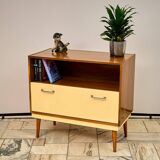 Vitrine du milieu du siècle des années 1960, Tchécoslovaquie