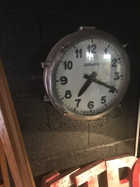 Horloge industrielle de gare Lepaute 1960