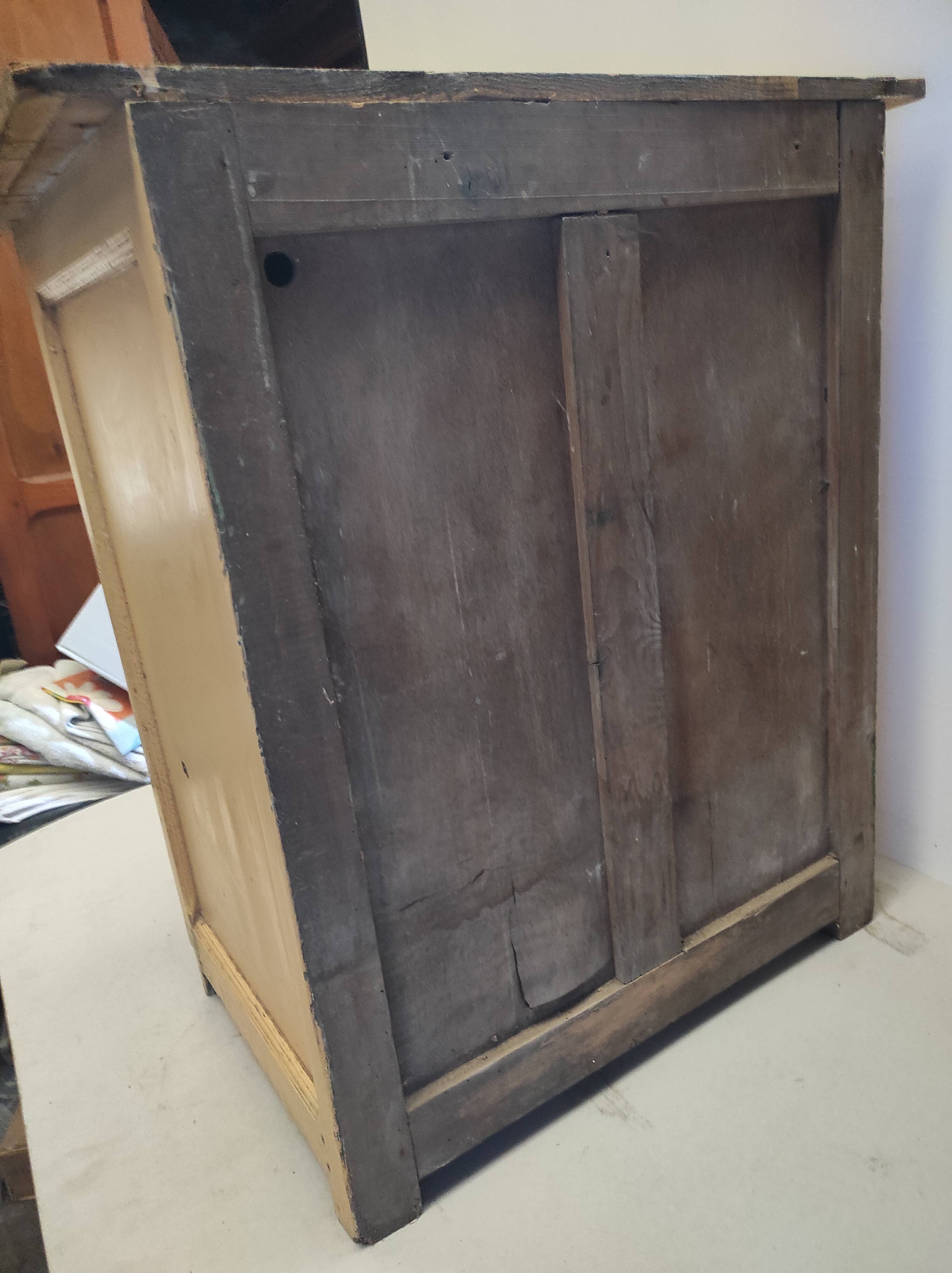 Parisian sideboard 2-door cream paint