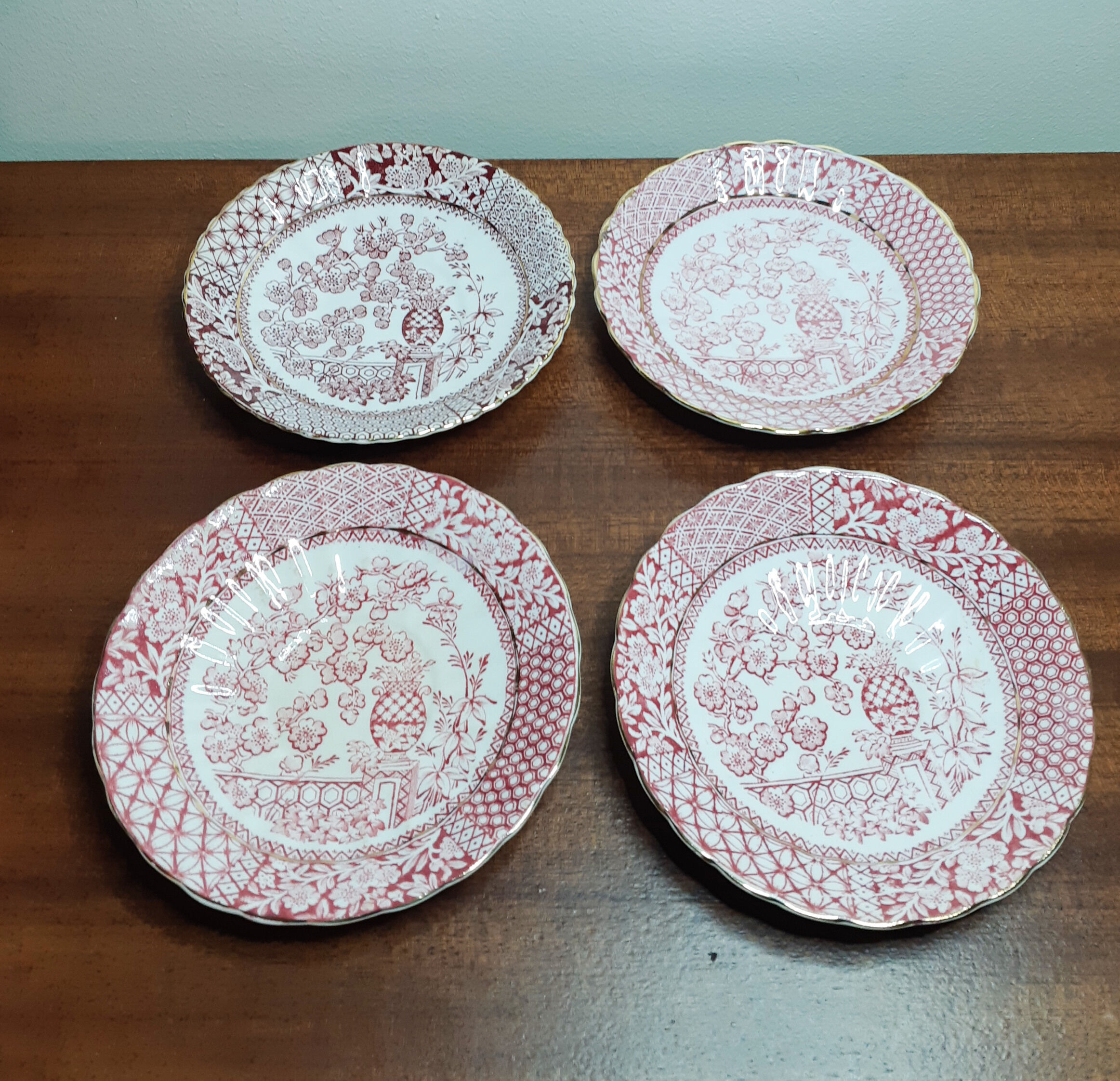 4 porcelain cups or subcups , Allerttons Tokio , vintage English