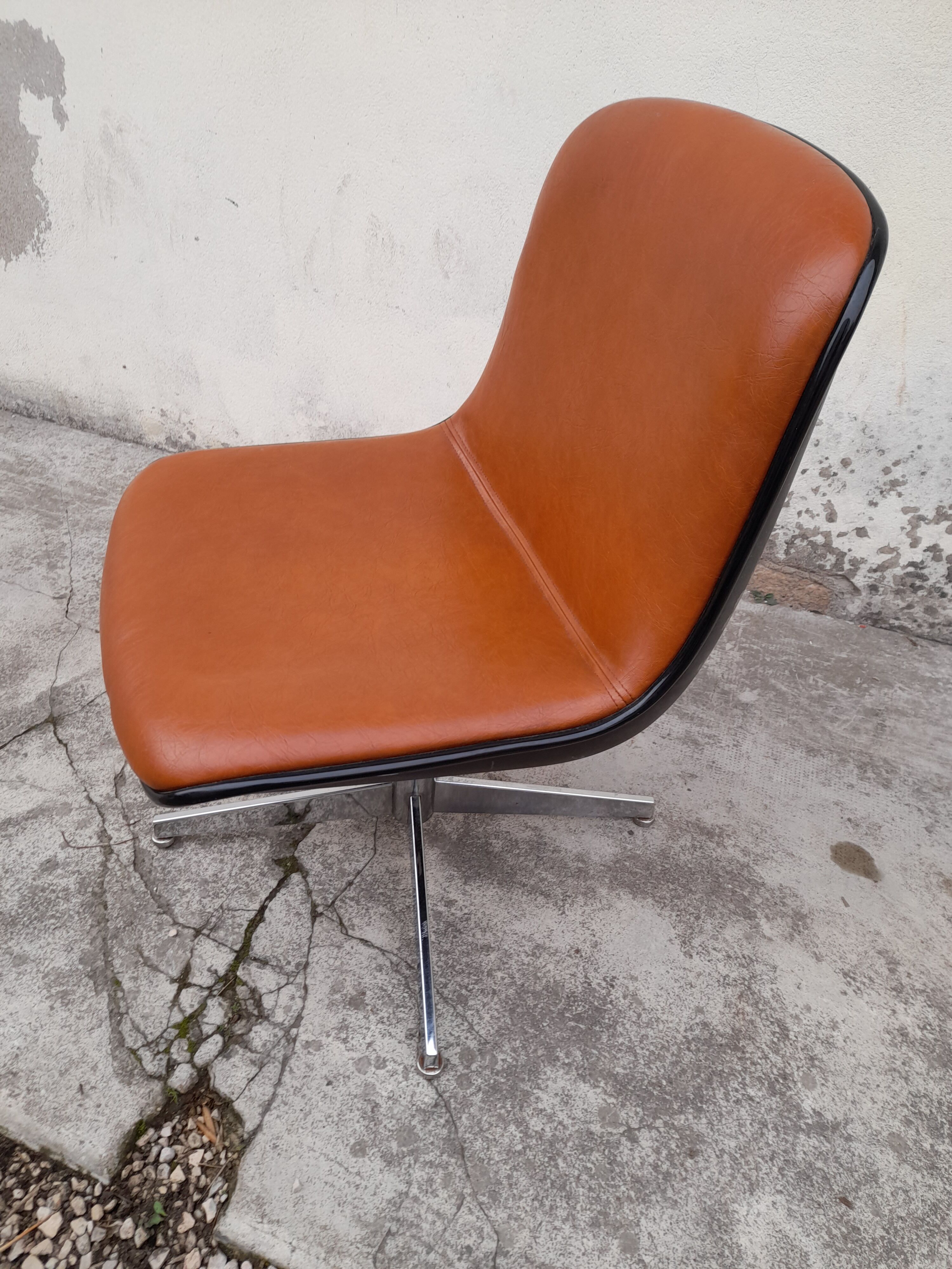 Chaise Strafor vintage années 70