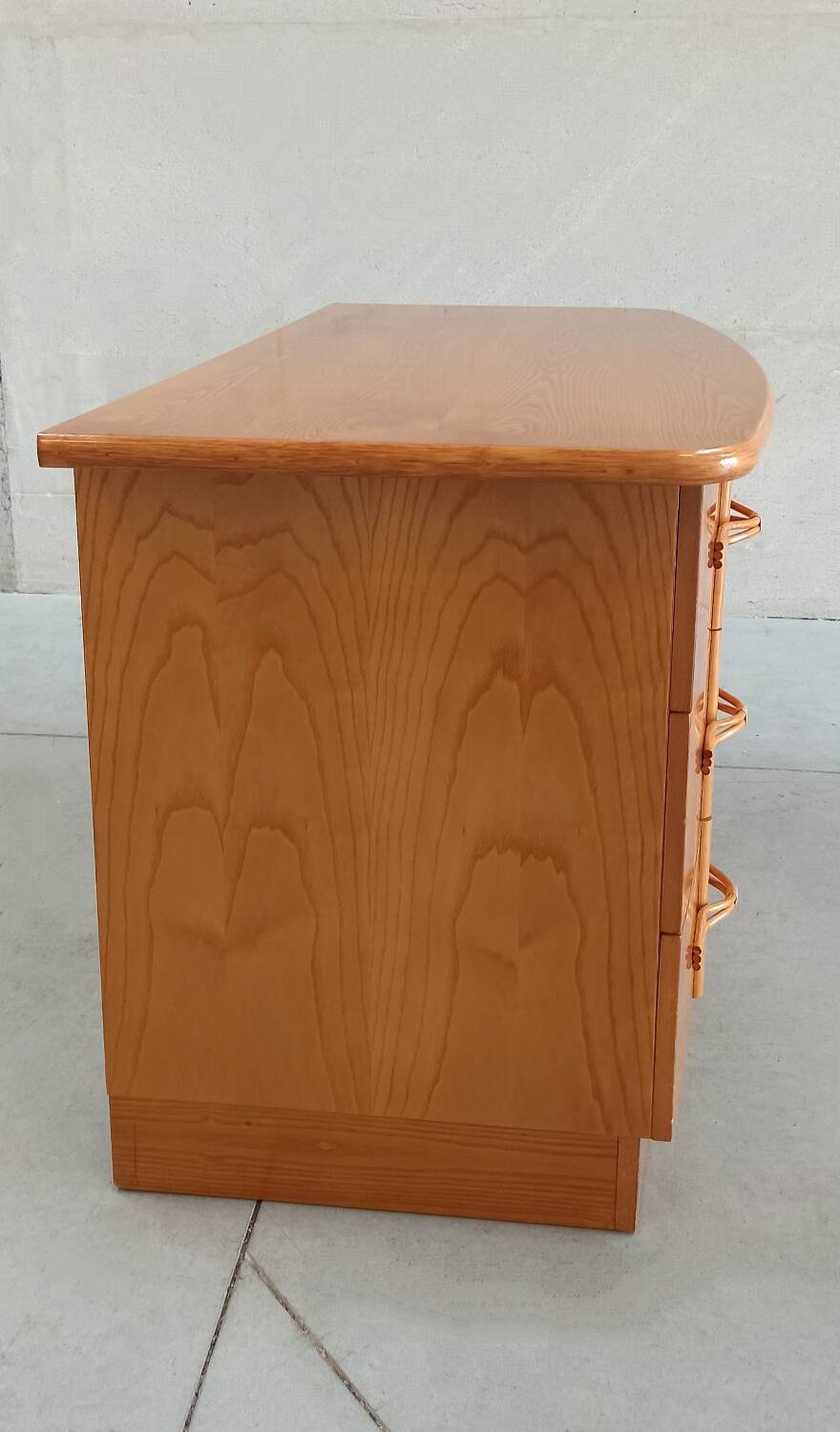 Vintage chest of drawers with bamboo and rattan details
