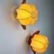 Paire de lampes murales italiennes "Cocoon", en résine et bois de pin, années 1970.
