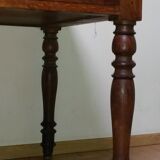 Desk in oak, feet turn