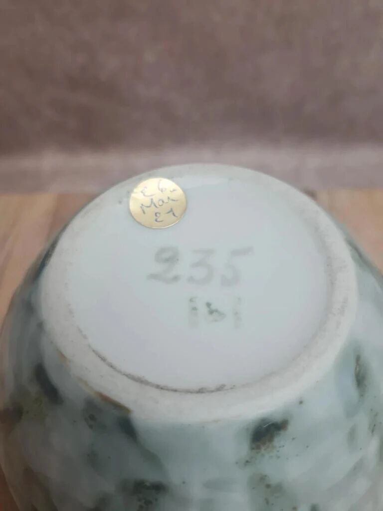 Flower vase in earthenware, blue floral decoration – antique