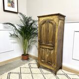 Small Parisian wardrobe