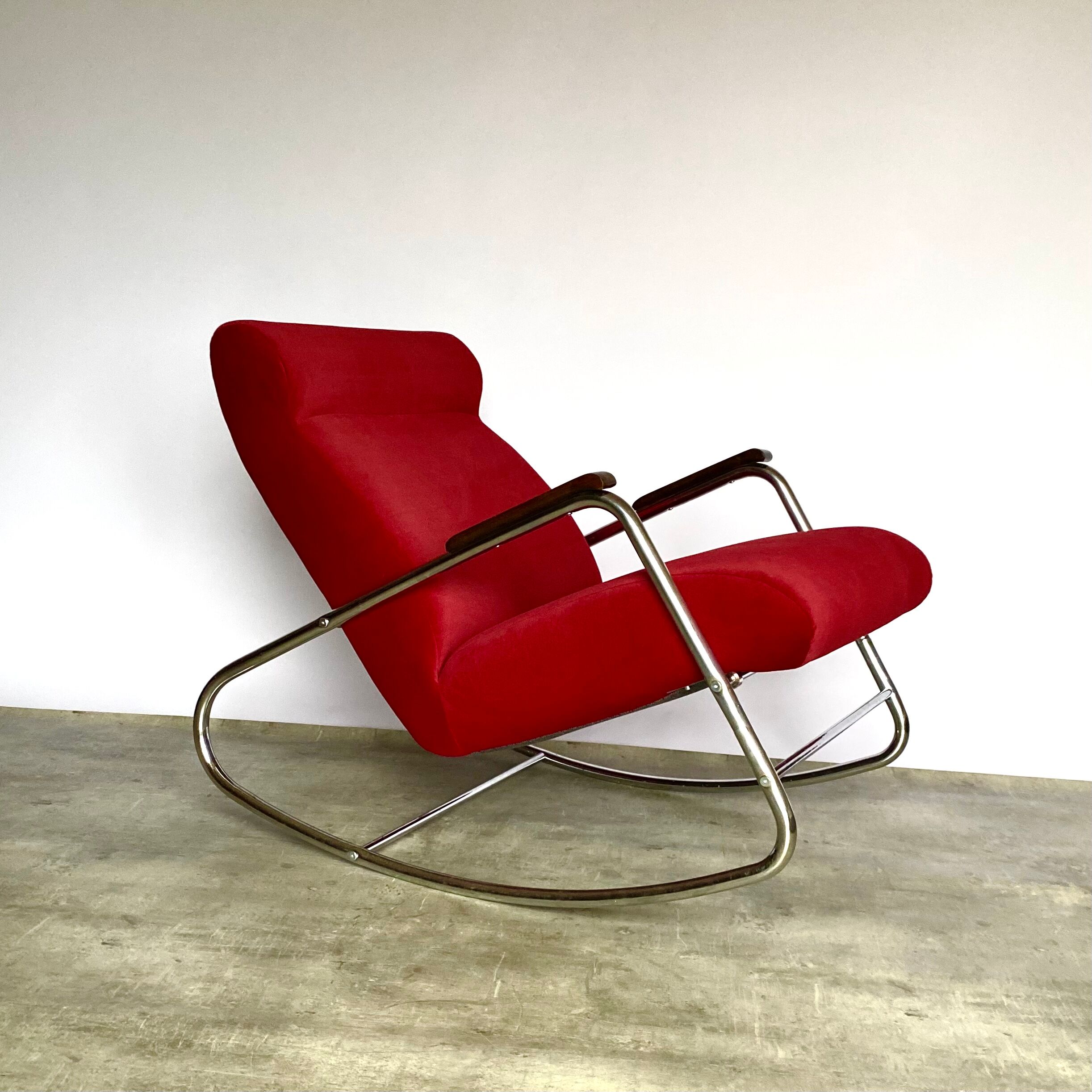 Vintage bauhaus rocking armchair from 1950’s