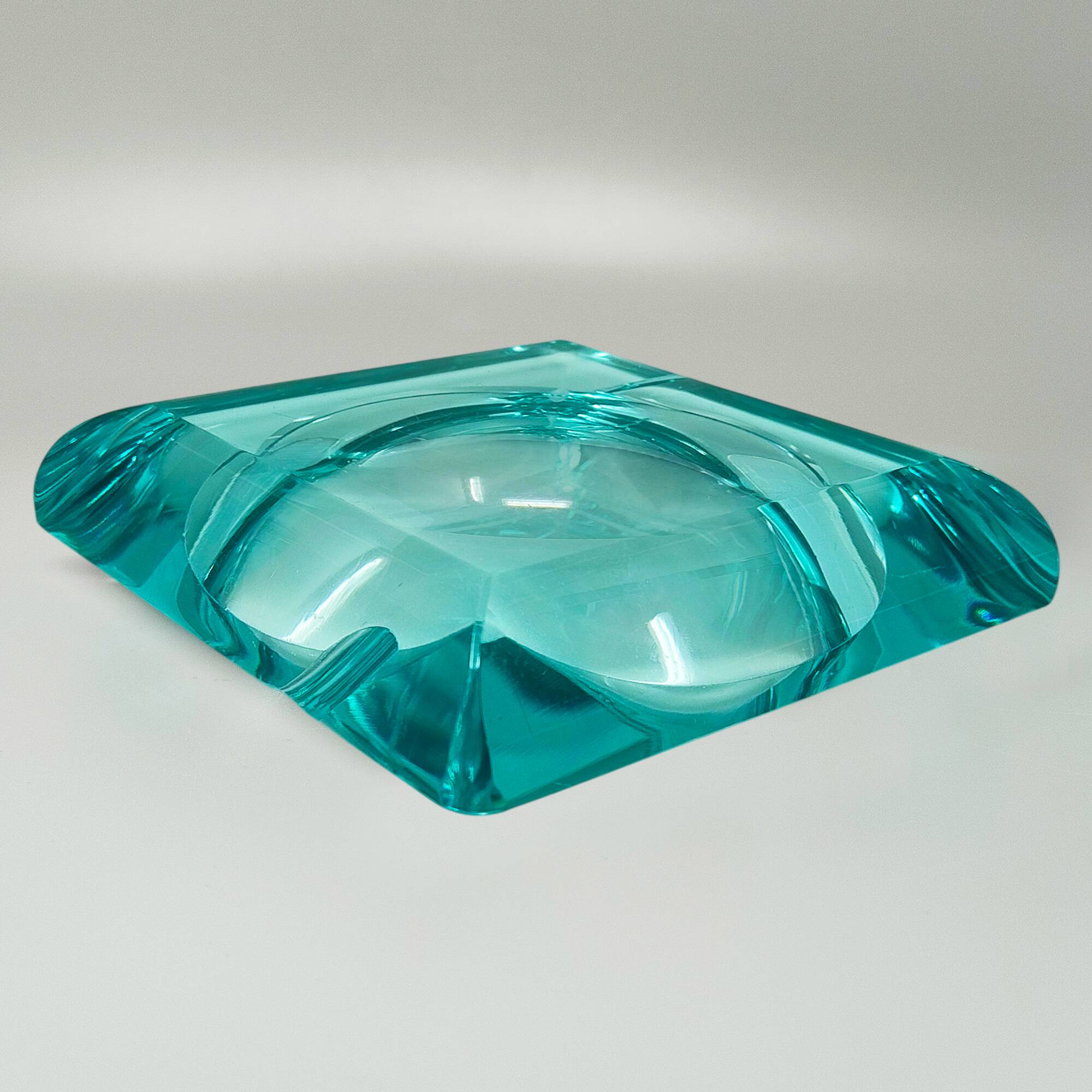 1970s mid-century aquamarine ashtray by Fontana Arte. Made in Italy