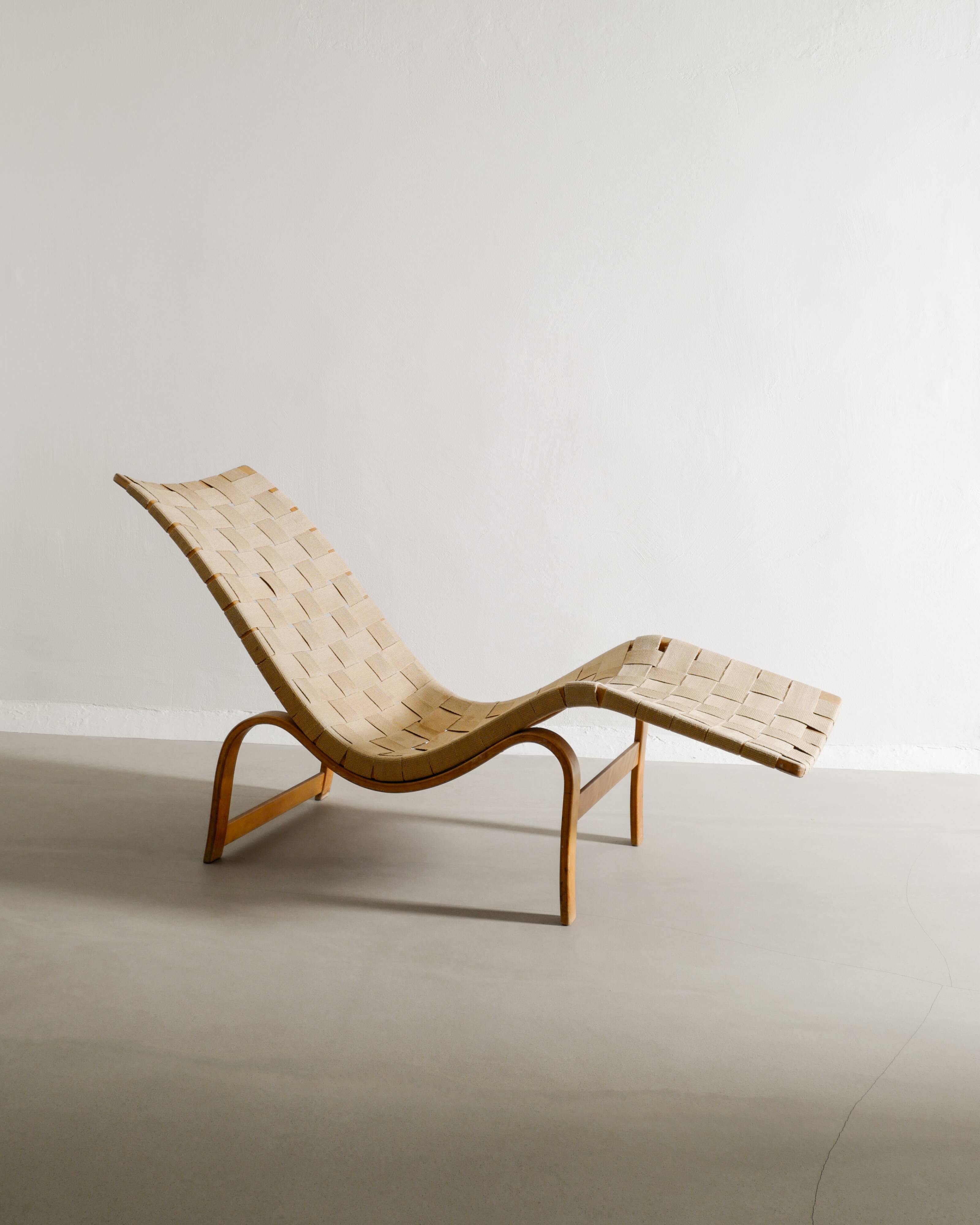 Swedish Mid Century Wooden Canvas Lounge Chair by Bruno Mathsson, 1940s