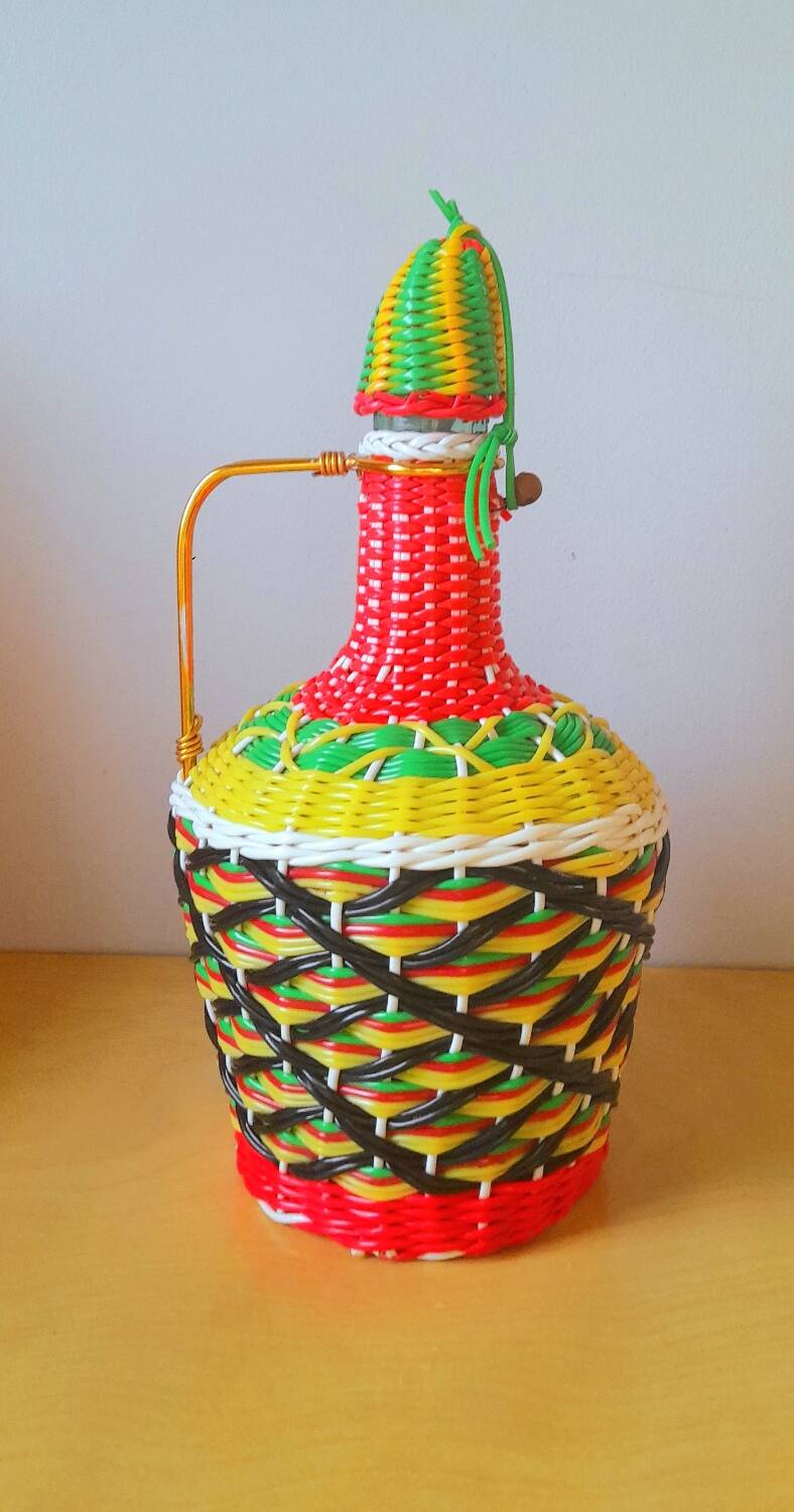 Bouteille scoubidous viresa 60s