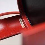 Stunning Nesting tables 780 in rare red by Gianfranco Frattini for Cassina Italy
