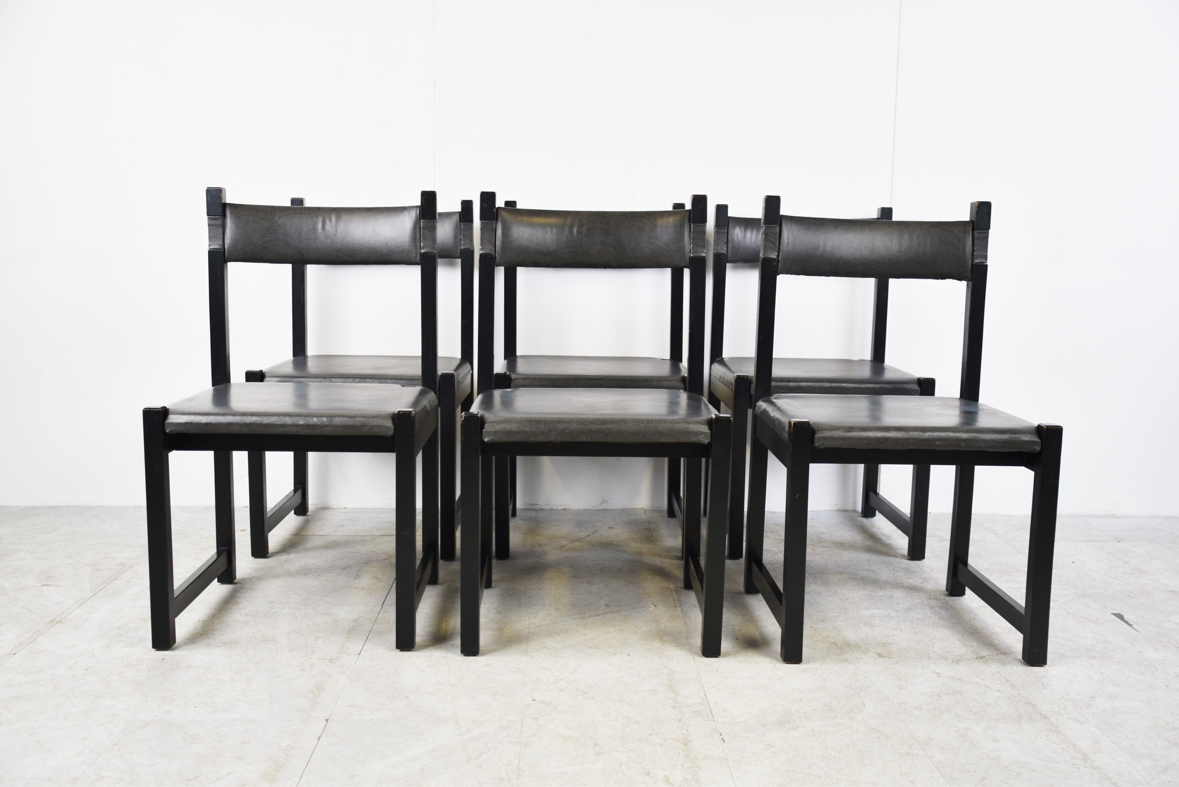 Set of 6 brutalist dining chairs by Emiel Veranneman for Decoene, 1970s