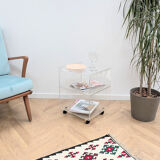 Table basse en plexiglass