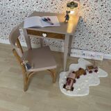 Baumann school desk