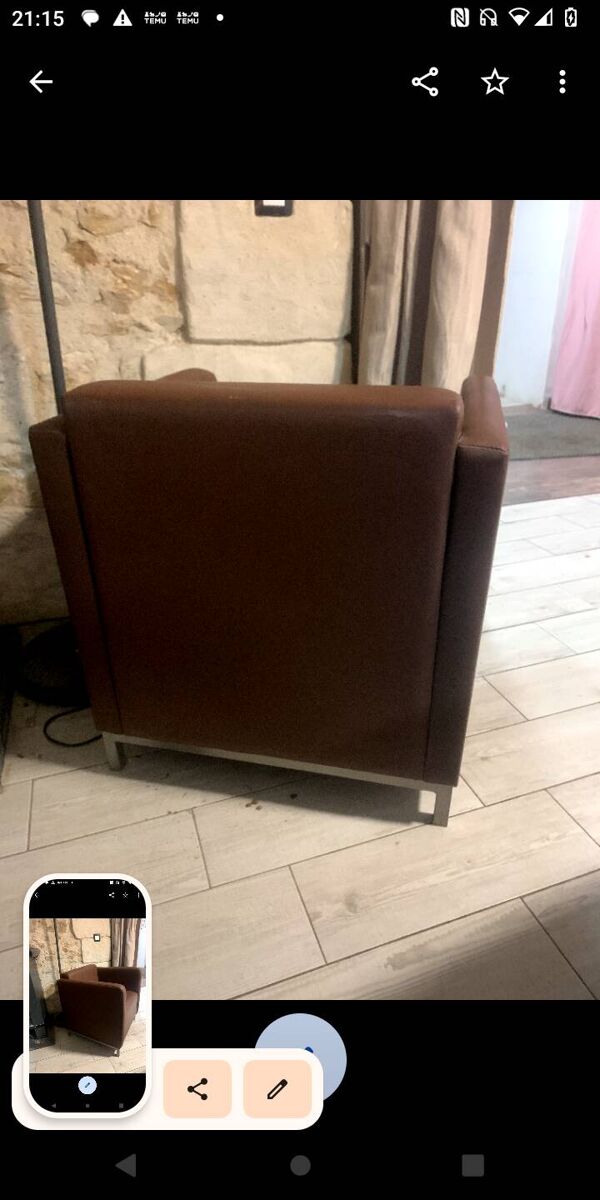 Fauteuil cube vintage ''club''simili cuir et lignes brutalistes (années 80)