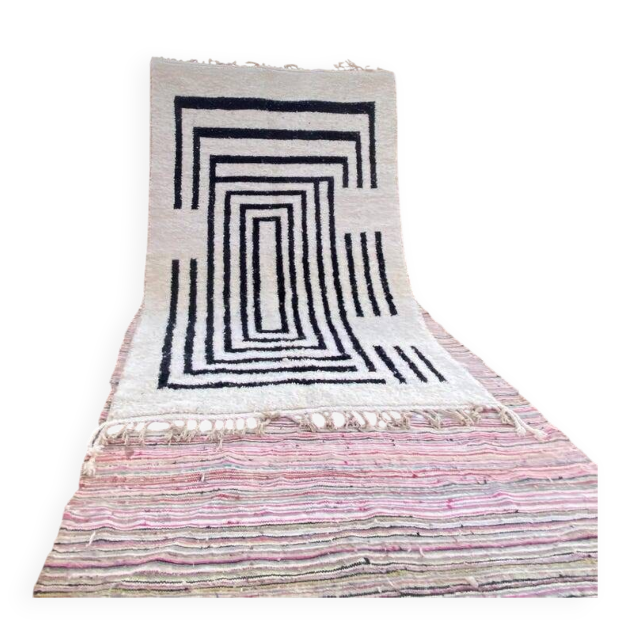 Berber rug in pure wool, size 150 x 250 cm