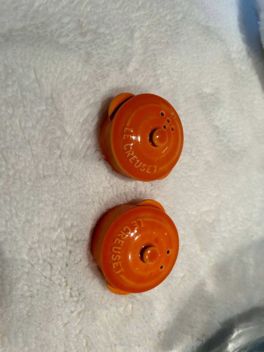 Salt and pepper shakers Le Creuset