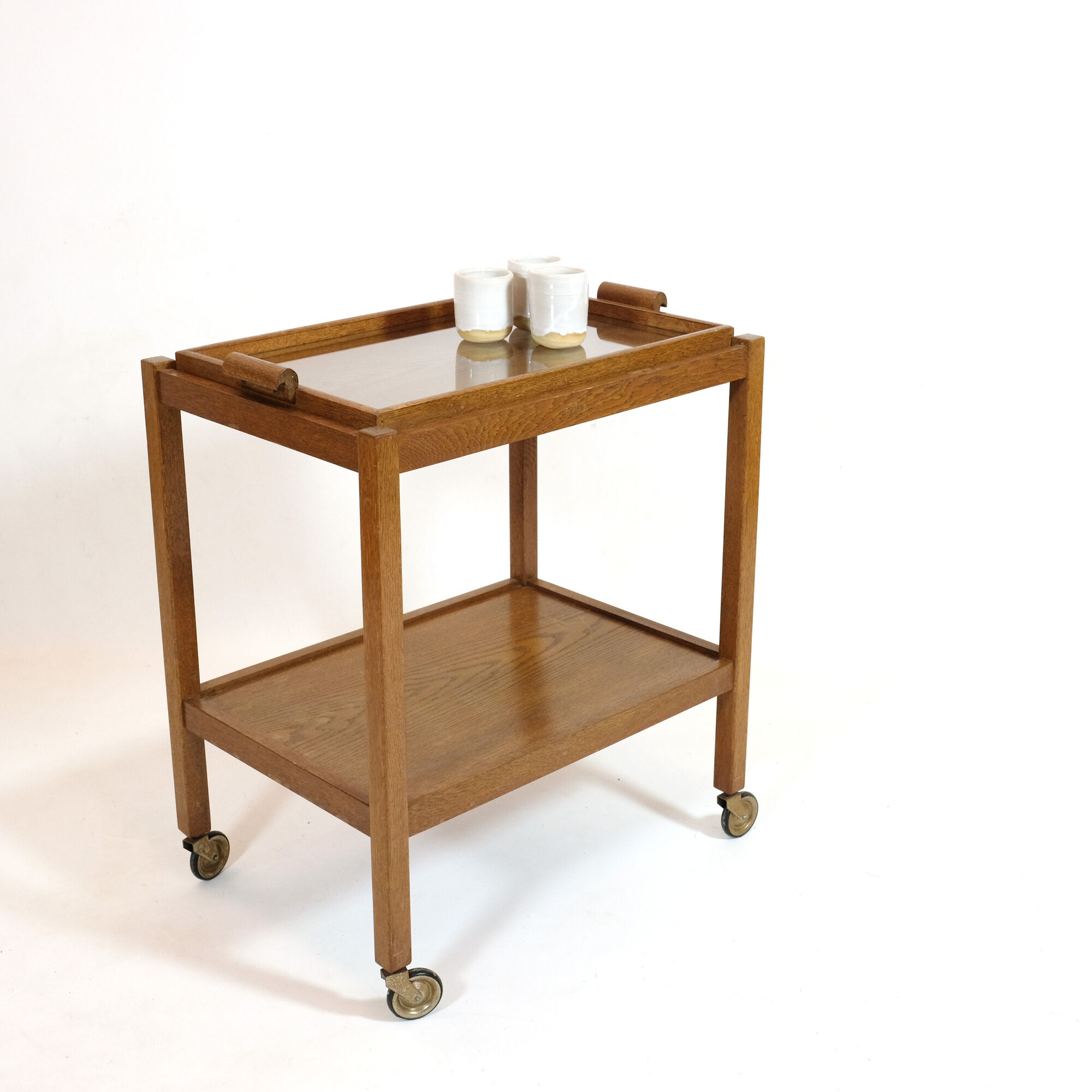 Light wood service and removable top from the 60s and 70s.