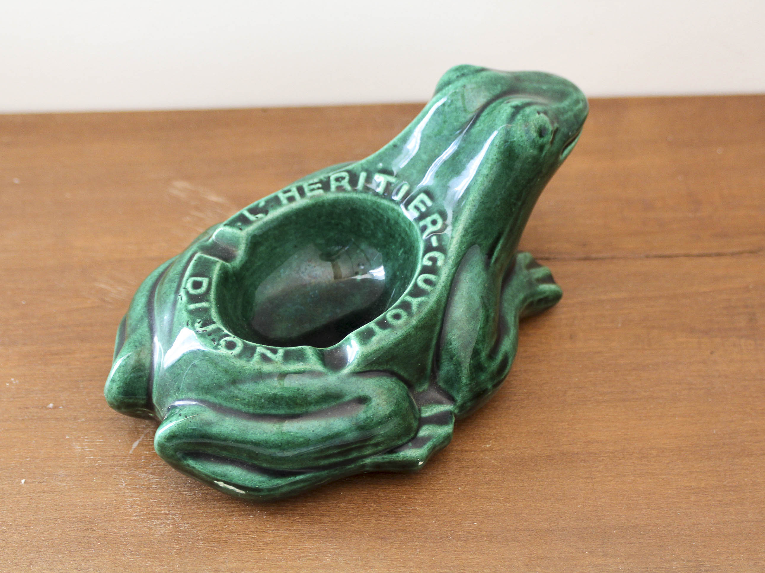 Ashtray Frog L'Héritier Guyot Dijon 20cm