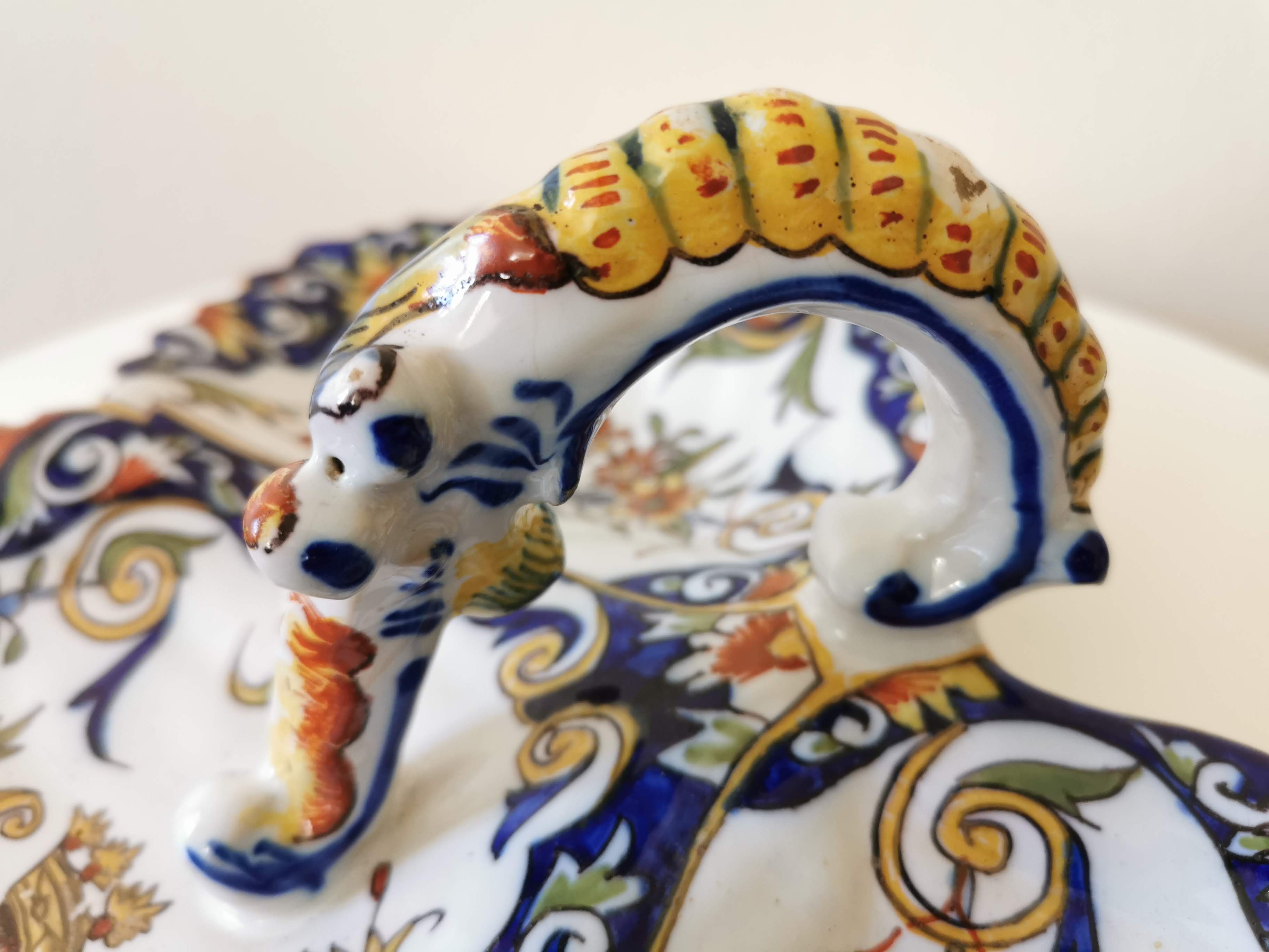 Faience servant of Desvres late nineteenth, early twentieth