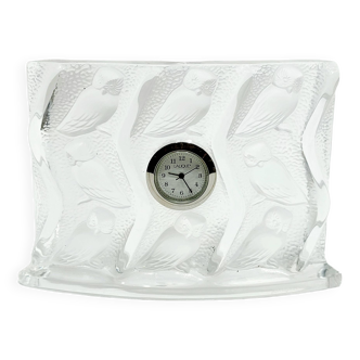 Lalique France - Crystal table clock, “Hulotte” model