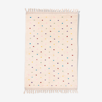 Tapis berbere azilal avec points de couleur 163 x 110 cm