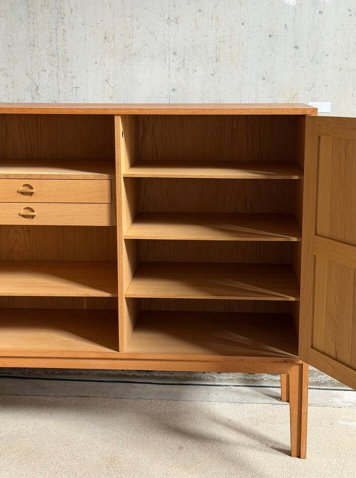 Cabinet by Kurt Østervig for Vamo Møbelfabrik