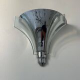 Art Deco modernist wall lamp, chrome and sandblasted glass, France 1930