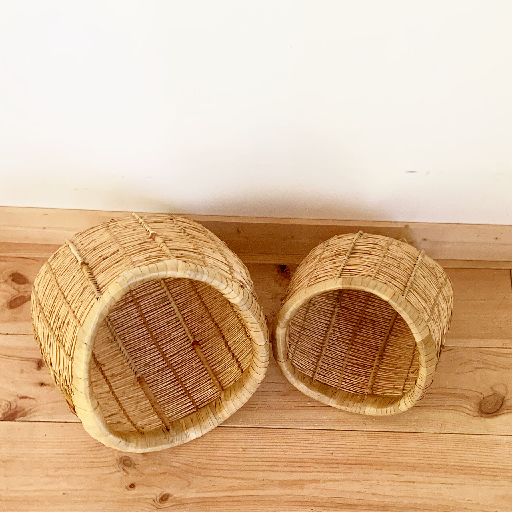 Vintage rattan corner baskets