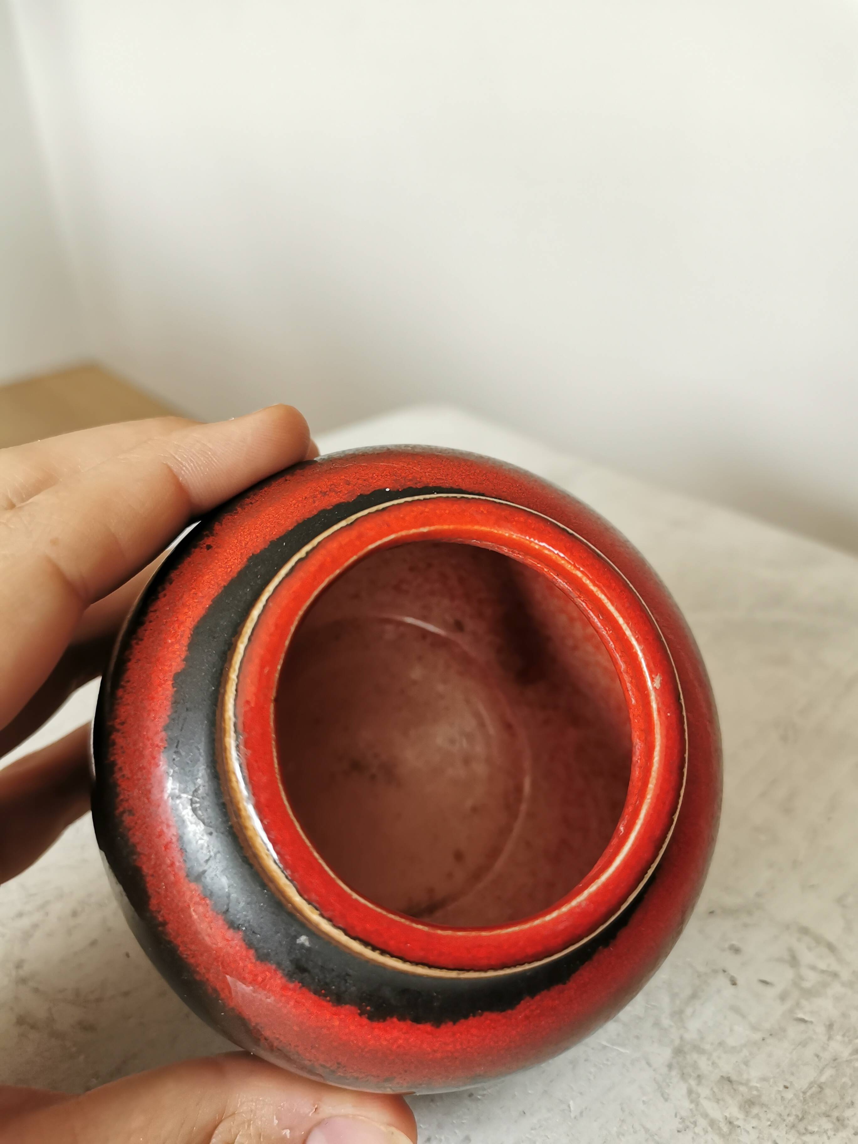 Vase vintage à glaçure lave : KIL Yougoslavie, décoration style milieu du siècle des années 1970