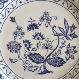 Blue porcelain onion plates