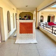 Handmade pure wool rug, size 150 x 250 cm.