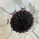 Plafonnier en forme de fleur en verre dépoli