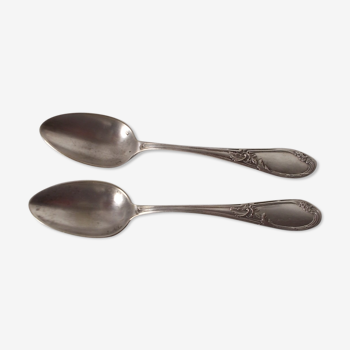 Set of 2 silver metal spoons