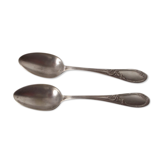 Set of 2 silver metal spoons