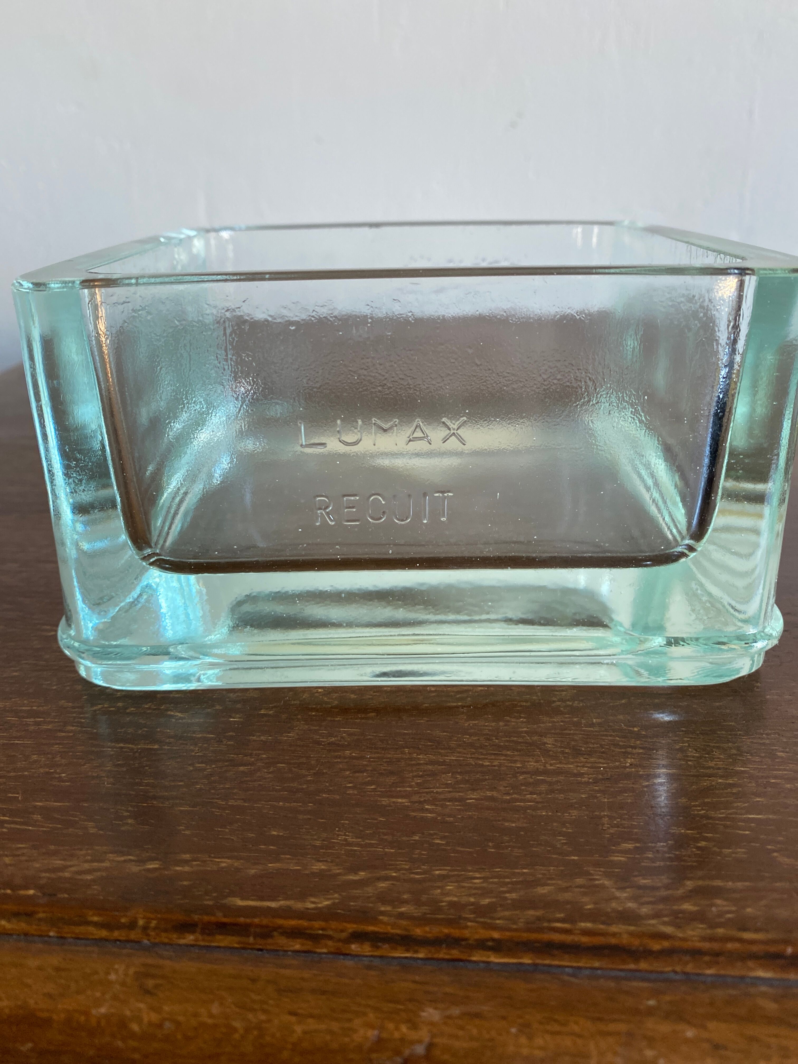 Lumax brand glass empty pocket