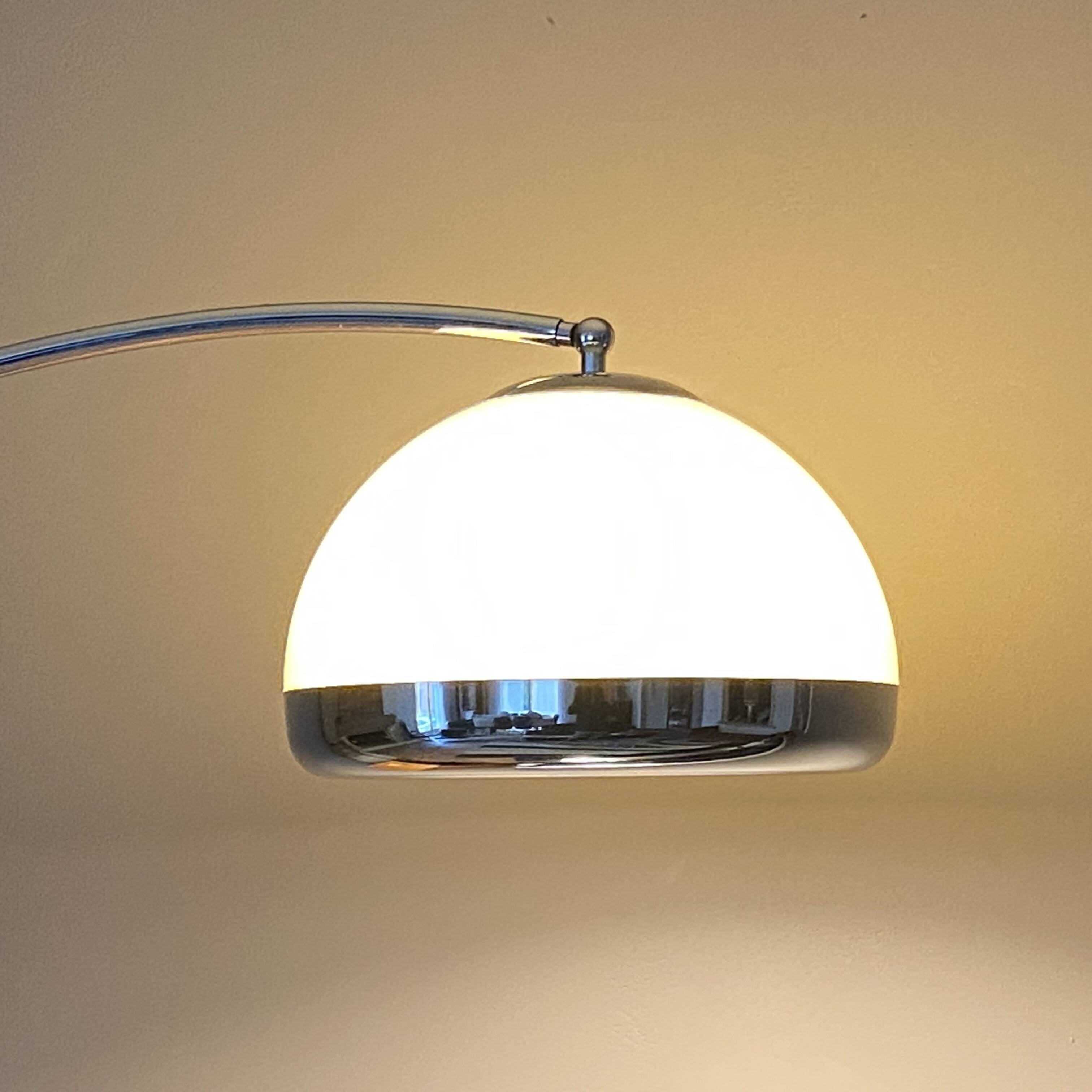 Arc Guzzini floor lamp. 1970. Italy. Marble base.