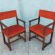 Paire de fauteuils rustiques en noyer