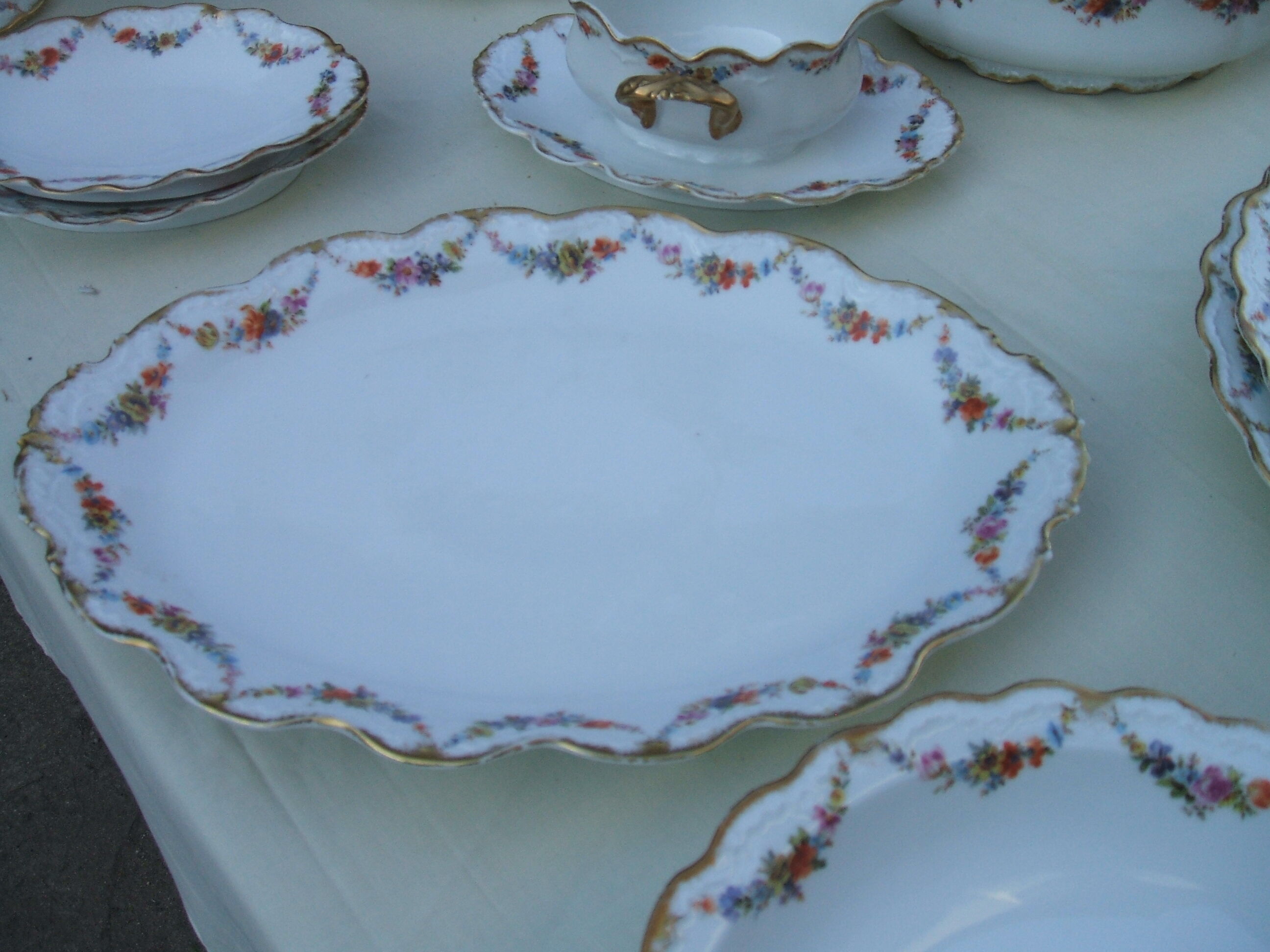 Porcelain service limoges