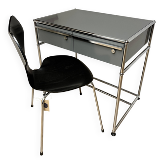 USM Haller Desk / Trolley in Medium Grey