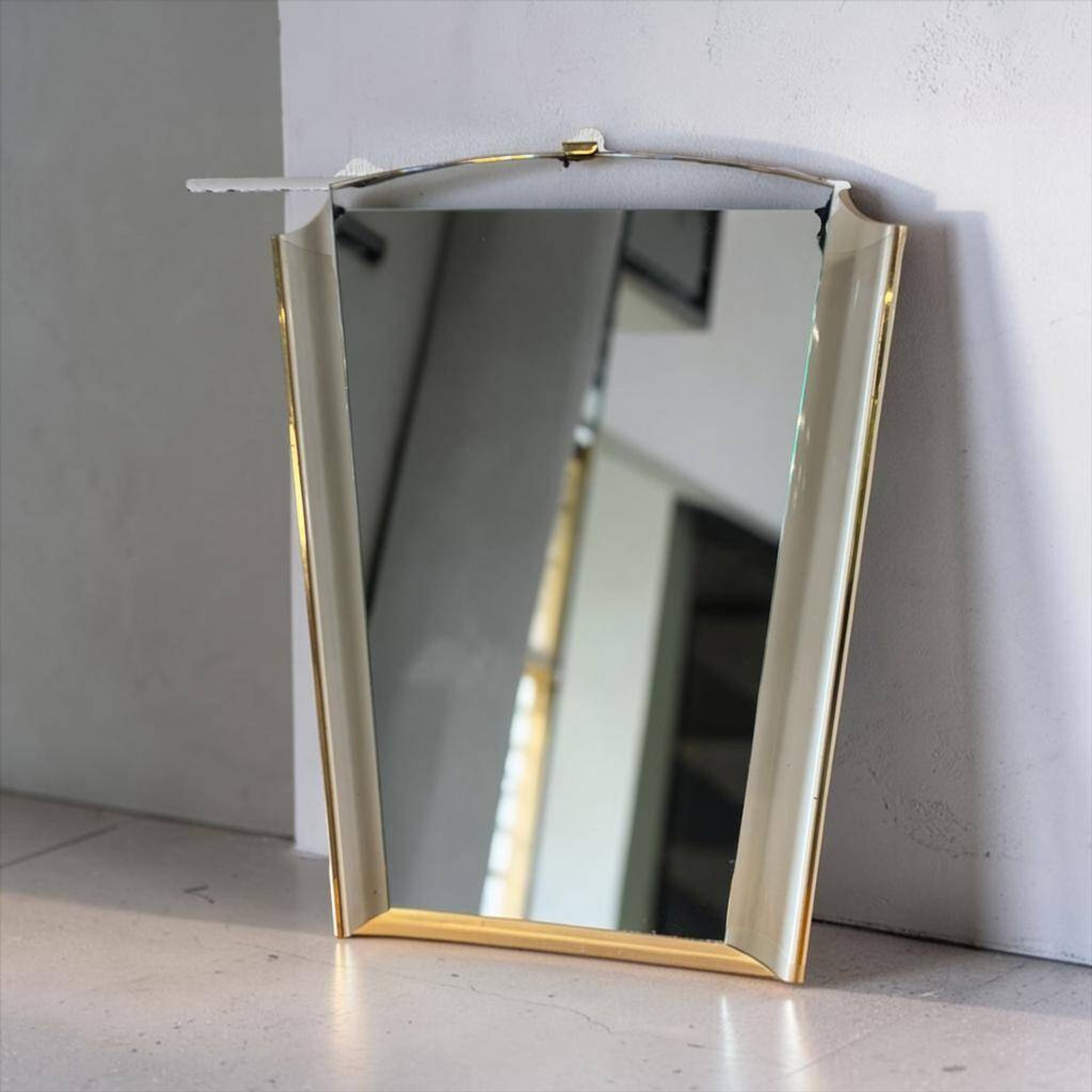 Vintage 1950s wall mirror with lighting