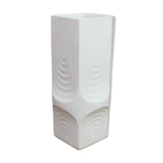 Vase in biscuit Kaiser